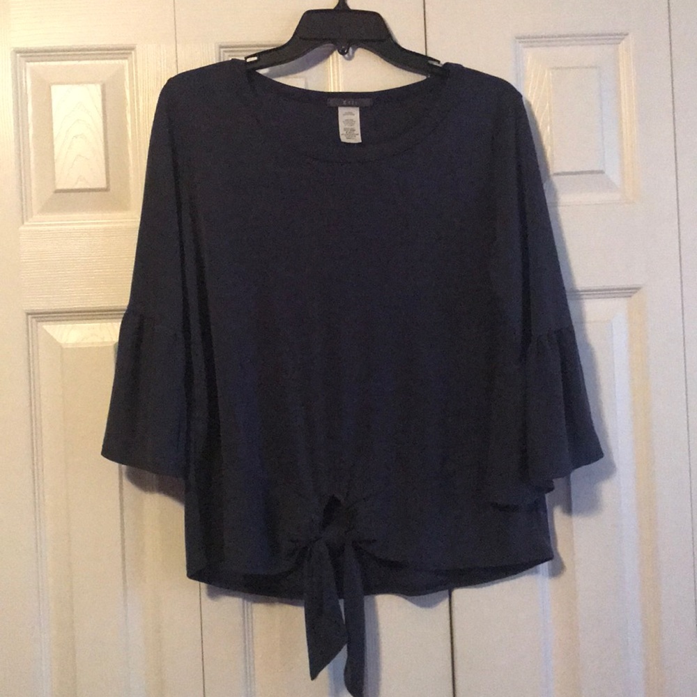 Gyft Dark Blue Top